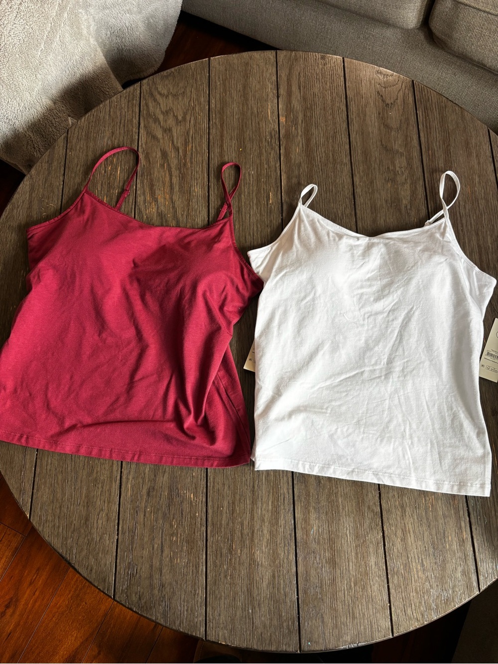 No Boundaries Women's Camisole Tank Set of 2 Large Berry Red & White